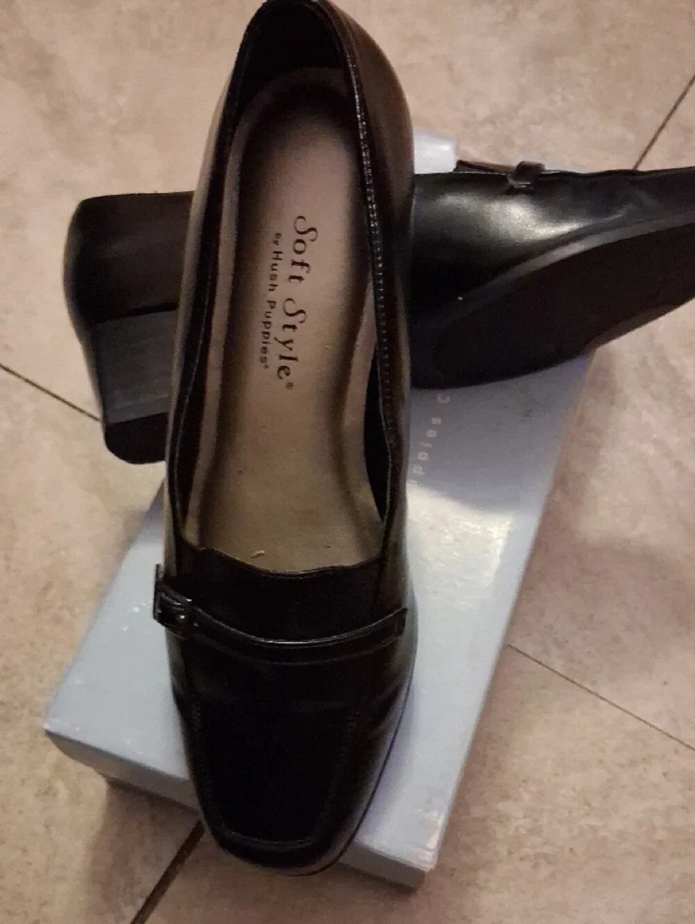 Soft Style (A Hush Puppy Company) Black Leather Buckle Loafers